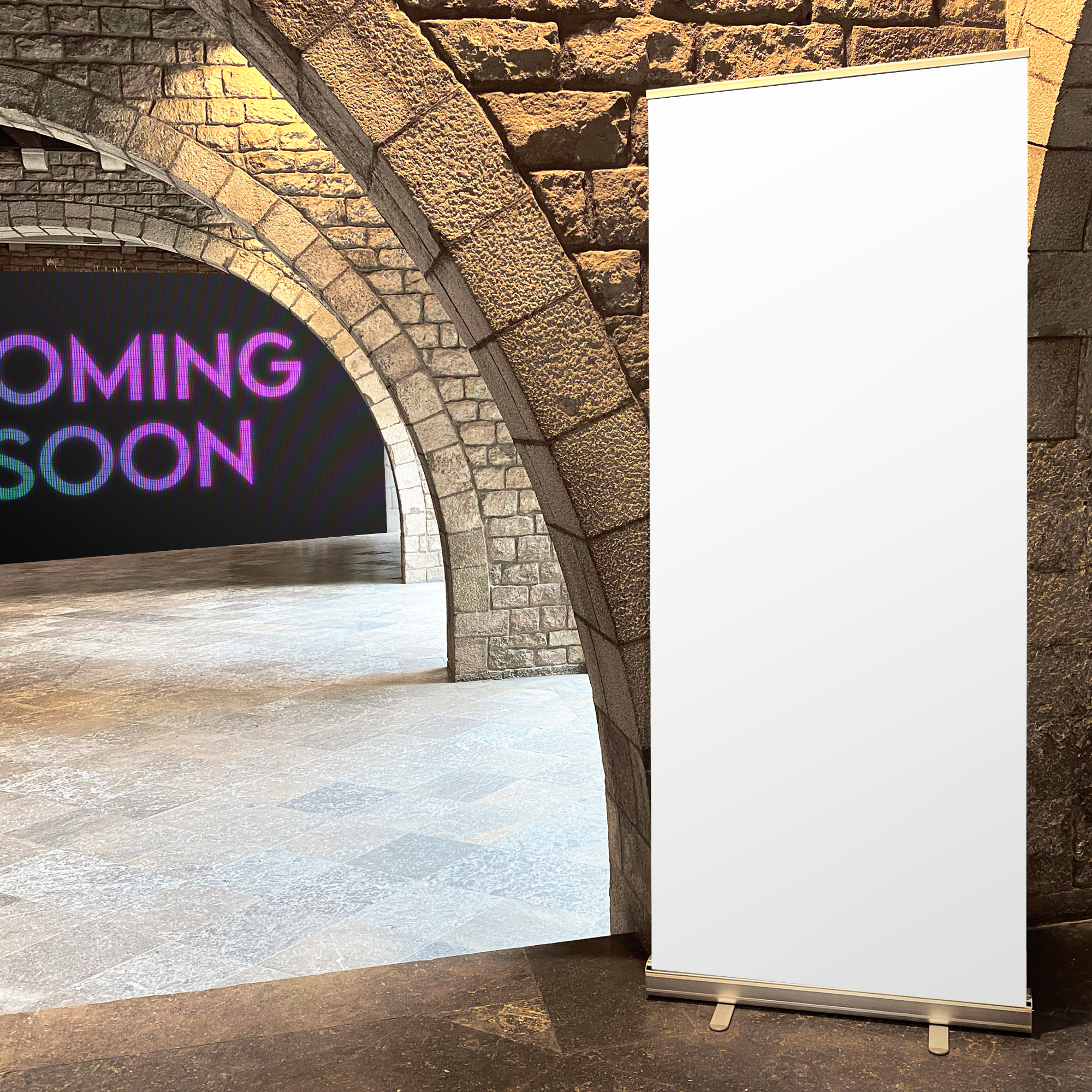 CUSTOM RETRACTABLE BANNER