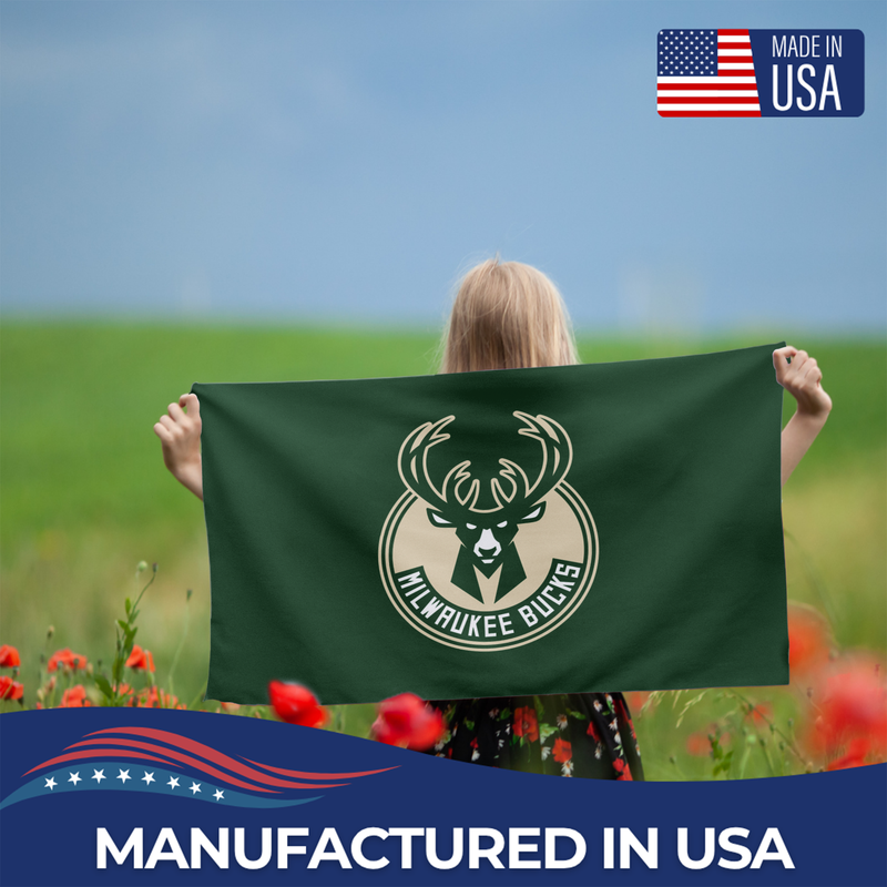 MILWAUKEE BUCKS FLAG