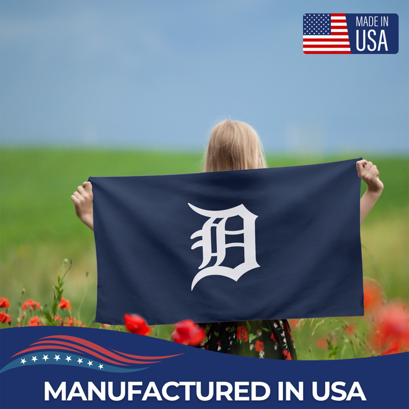 DETROIT TIGERS FLAG